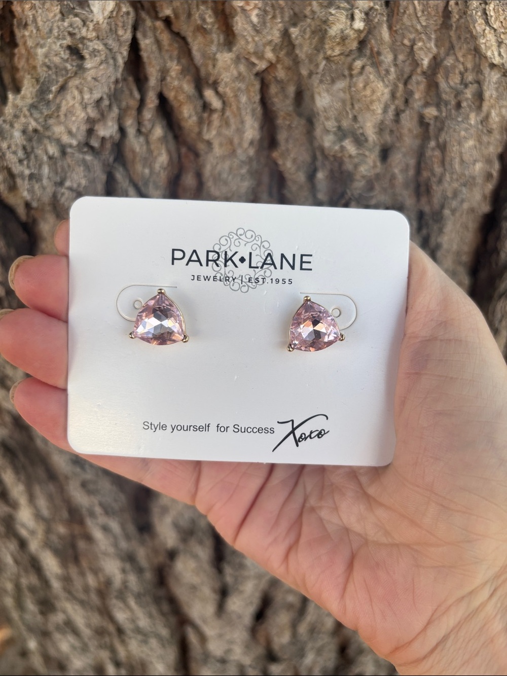Bonnet Earring Pink